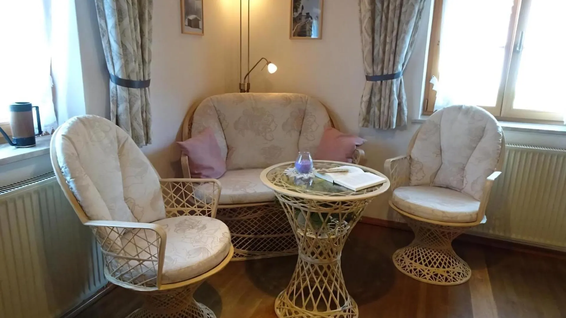 Lägenhet Appartement In Bad Bayersoien Mit Grossem Garten Tyskland