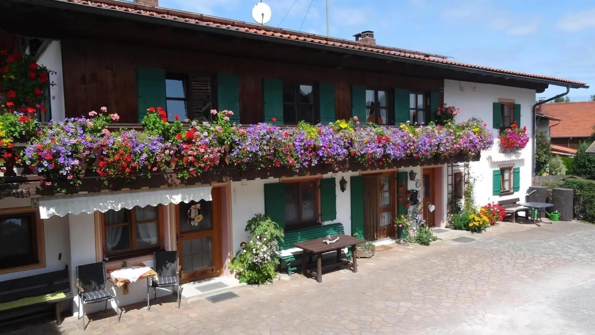 Appartement In Bad Bayersoien Mit Grossem Garten Germany